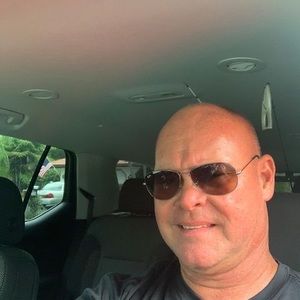 Meet your Posher, Stephen